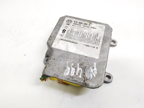 ecu-airbags-skoda-fabia-ii-542-2006-2007-2008-2009-2010-2011-2012-2013-2014-32896531 main image