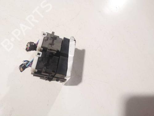 Fuse box HONDA FR-V (BE) 2.2 i CTDi (BE5) | BP32573003E1 