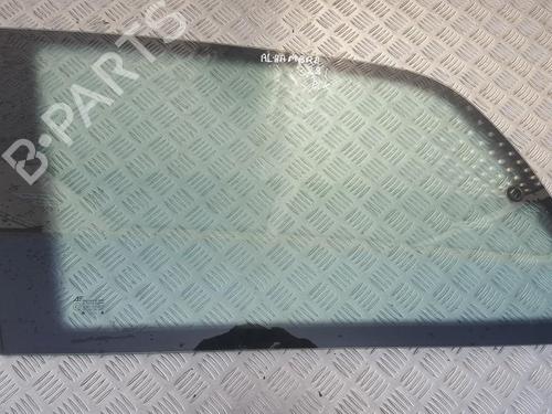 Panel rude bagtil venstre Panel rude bagtil venstre 35689493 35689493