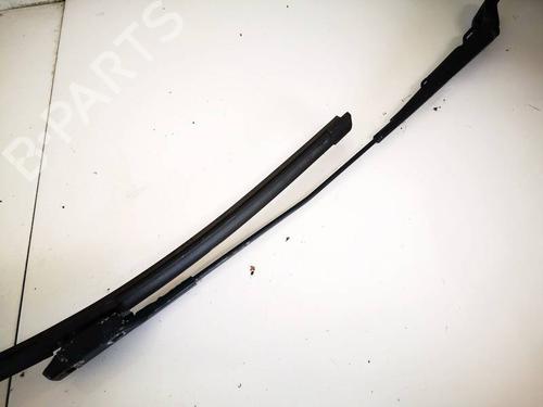 Used Front windshield wiper arm Front windshield wiper arm 32567536 32567536