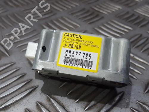 electronic-module-mitsubishi-outlander-i-cu_w-2001-2002-2003-2004-2005-2006-2007-2008-33498809 main image