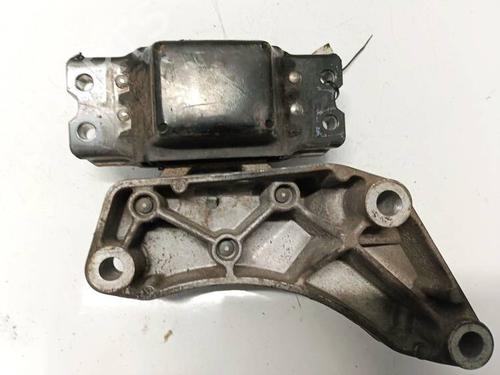Used Engine mount Engine mount SUBARU LEGACY IV Estate (BP) 2.0 AWD (BP5) (138 hp) 32970213 32970213