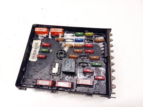 Used Fuse box VW PASSAT B6 (3C2) 2.0 TDI (140 hp) 32534934