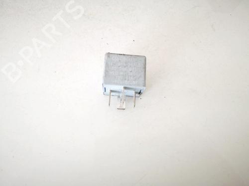 Used Electronic sensor Electronic sensor SKODA OCTAVIA I (1U2) 1.9 TDI (90 hp) 33072171 33072171