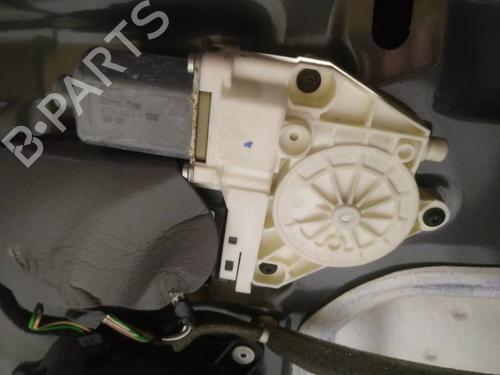 Used Right front window motor Right front window motor 35290138 35290138