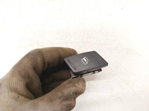 Used Switch Switch SKODA OCTAVIA II (1Z3) 2.0 TDI (140 hp) 35830214 35830214