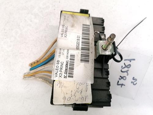 Fuse box CITROËN C5 II (RC_) 1.6 HDi (RC8HZB) | BP32912993E1 - Image 2