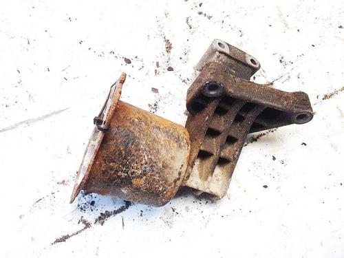 Used Engine mount Engine mount ALFA ROMEO GT (937_) 2.0 JTS (937CXH1A, 937CXH11) (165 hp) 32940340 32940340