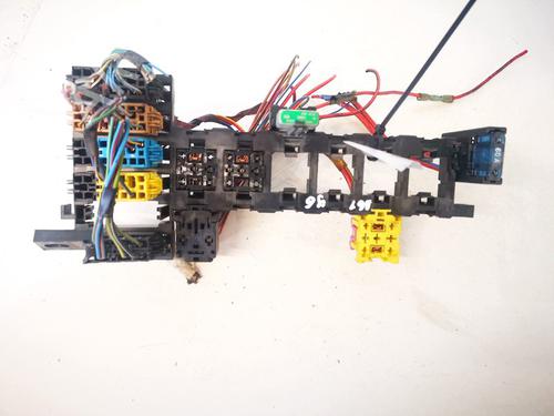Used Fuse box Fuse box AUDI 80 B4 Saloon (8C2) 1.9 TDI (90 hp) 33074193 33074193