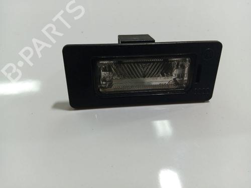 Used Licence plate light Licence plate light VW PASSAT B6 (3C2) 2.0 TDI (136 hp) 34905765 34905765