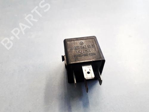 Used Electronic sensor Electronic sensor MERCEDES-BENZ S-CLASS (W220, V220) S 400 CDI (220.028, 220.128) (250 hp) 33061160 33061160