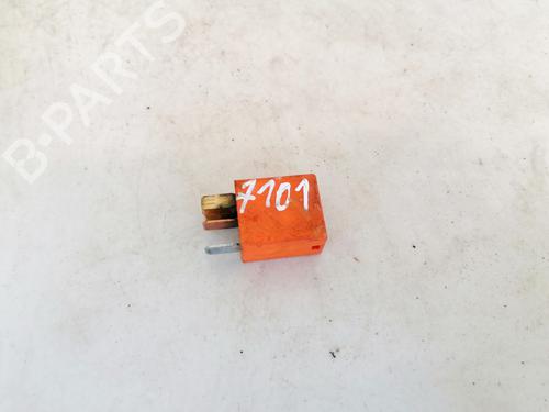 Used Electronic sensor Electronic sensor TOYOTA COROLLA Saloon (_E12_) 1.4 D-4D (NDE120_, NDE120R) (90 hp) 32876897 32876897
