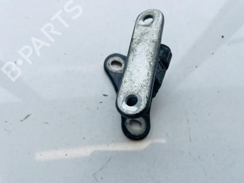 hingedoor-check-strap-mercedes-benz-s-class-w221-v221-2005-2006-2007-2008-2009-2010-2011-2012-2013-32880897 main image