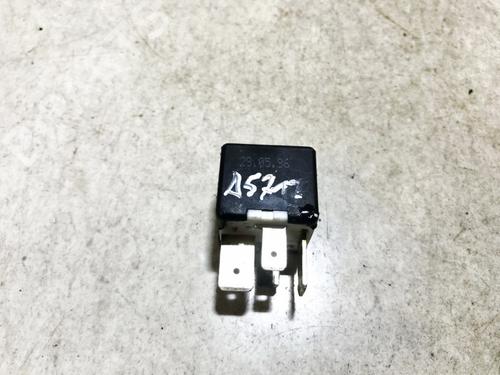 other-audi-a4-b5-8d2-1994-1995-1996-1997-1998-1999-2000-2001-33099157 main image