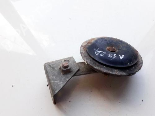Used Horn Horn MITSUBISHI SPACE WAGON (N9_W, N8_W) 2.4 GDI (N84W) (150 hp) 35860444 35860444