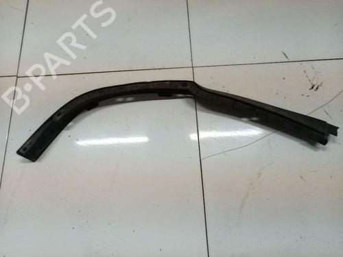 Forreste kofanger spoiler Forreste kofanger spoiler OPEL ASTRA H (A04) 1.6 (L48) (116 hp) 34868321 34868321