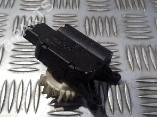 Used Electronic module Electronic module VW JETTA III (1K2) 2.0 TDI (140 hp) 33500894 33500894