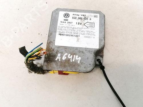 Airbag styreenhed Airbag styreenhed VW BORA I (1J2) 1.9 TDI (101 hp) 33074299 33074299