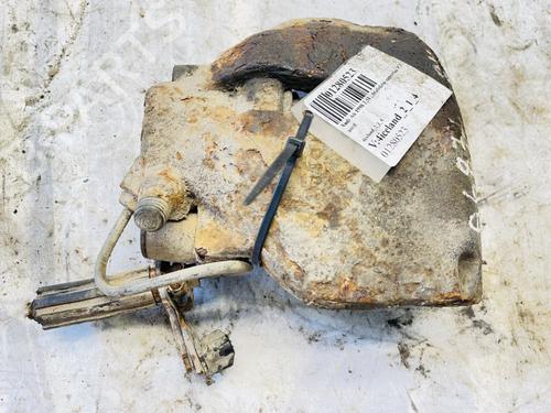 Used Left front brake caliper Left front brake caliper AUDI A6 C5 (4B2, 4B4) 2.5 TDI quattro (150 hp) 35551664 35551664