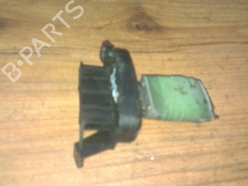 Used Heater resistor Heater resistor MERCEDES-BENZ VITO Bus (W638) 114 2.3 (638.134, 638.194) (143 hp) 35647288 35647288
