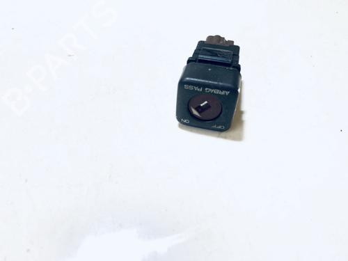 Used Switch CITROËN C4 I (LC_) 1.6 HDi (90 hp) 33074389