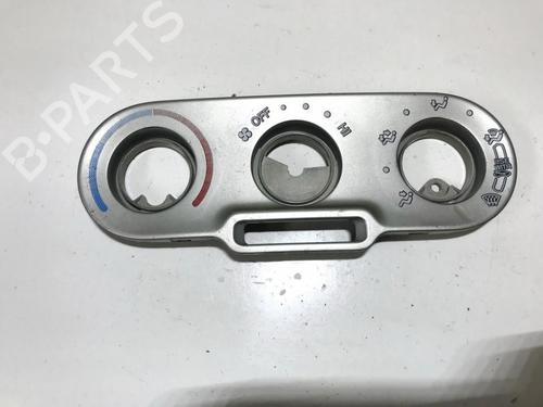 Used Climate control Climate control TOYOTA YARIS VERSO (_P2_) 1.5 (NCP21_) (105 hp) 35715470 35715470