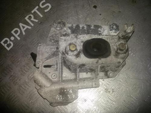 Used Engine mount Engine mount NISSAN MICRA III (K12) 1.0 16V (K12) (65 hp) 33521930 33521930