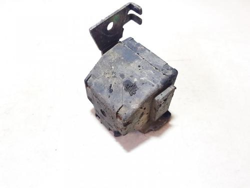 Used Engine mount Engine mount 33062199 33062199