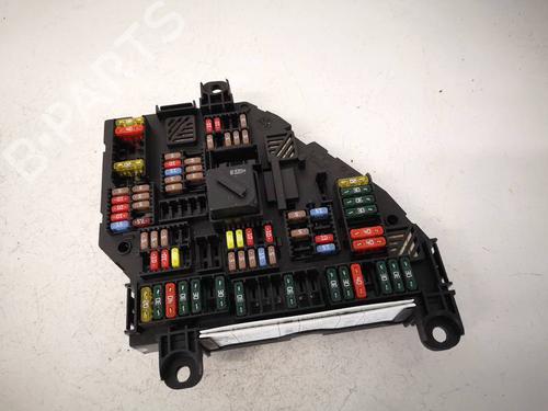 Used Fuse box Fuse box 36895764 36895764