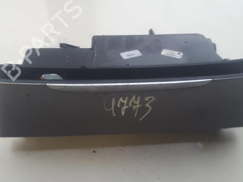 Used Ashtray Ashtray VW PASSAT B6 (3C2) 2.0 TDI (140 hp) 35849735 35849735