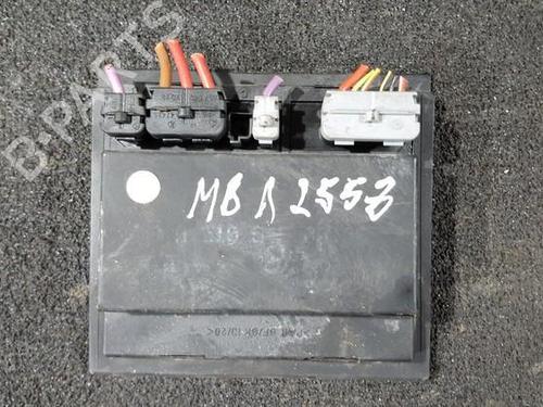 Used Electronic module Electronic module MERCEDES-BENZ E-CLASS (W210) E 200 (210.035) (136 hp) 33482938 33482938
