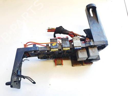 Fuse box VW PASSAT B5 Variant (3B5) 1.9 TDI | BP32561648E1