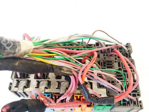 Fuse box RENAULT LAGUNA II (BG0/1_) 1.9 dCi (BG0R, BG0E) | BP33487433E1 - Image 2