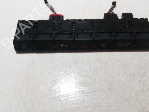 Used Warning switch Warning switch SKODA KAROQ (NU7, ND7) 1.0 TSI (116 hp) 35854840 35854840