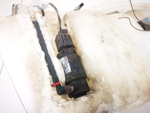washer-pump-bmw-5-e39-1995-1996-1997-1998-1999-2000-2001-2002-2003-35595241 main image