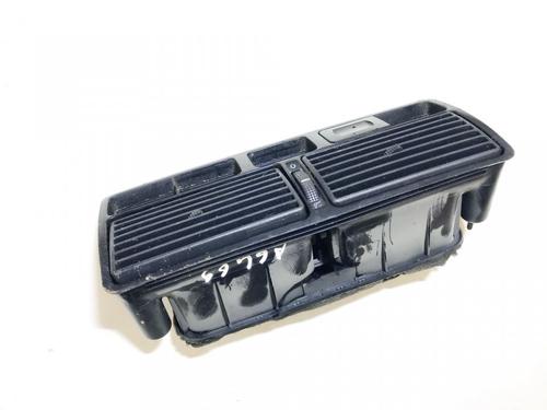 Used Air vent Air vent VW GOLF IV (1J1) 1.6 (100 hp) 33074027 33074027