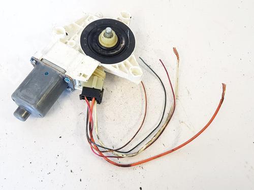 Used Right rear window motor Right rear window motor 35503670 35503670