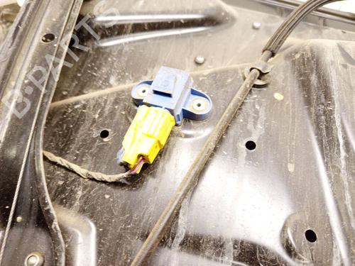 electronic-module-vw-passat-b6-3c2-2005-2006-2007-2008-2009-2010-2011-32542259 main image