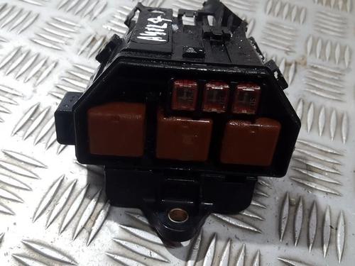 Fuse box TOYOTA RAV 4 II (_A2_) 2.0 D 4WD (CLA20_, CLA21_, CLA20R, CLA21R) | BP33499735E1 - Image 2