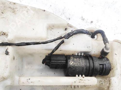 washer-pump-bmw-5-f10-2009-2010-2011-2012-2013-2014-2015-2016-35319801 main image