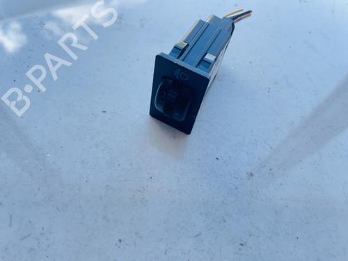 Used Switch Switch TOYOTA COROLLA Verso (ZER_, ZZE12_, R1_) 2.2 D-4D (AUR10_, AUR10R) (136 hp) 35499509 35499509