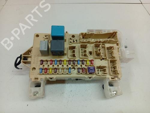 Used Fuse box Fuse box 37708669 37708669