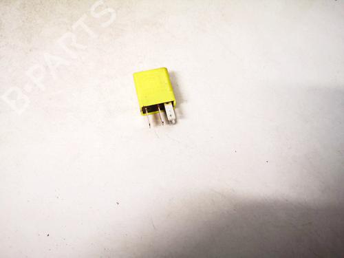 Used Electronic sensor Electronic sensor OPEL ZAFIRA A MPV (T98) 2.0 DTI 16V (F75) (101 hp) 32879097 32879097