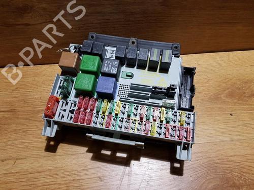 fuse-box-opel-vectra-b-j96-1995-1996-1997-1998-1999-2000-2001-2002-2003-2004-33481828 main image