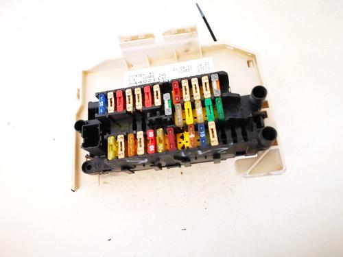 Used Fuse box Fuse box CITROËN XSARA Break (N2) 2.0 HDI 90 (90 hp) 33076635 33076635