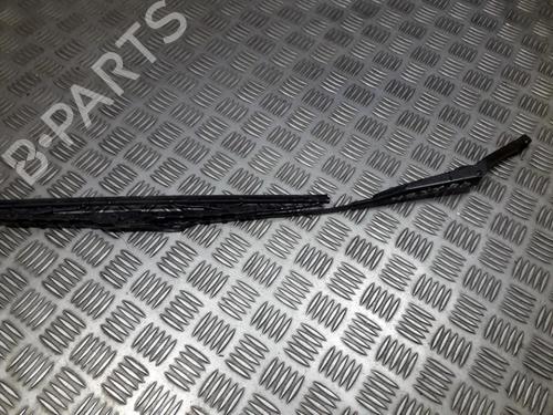 Used Front windshield wiper arm Front windshield wiper arm 33500702 33500702