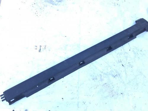 Faldon derecho Faldon derecho VW PASSAT B6 (3C2) 1.9 TDI (105 hp) 35612883 35612883