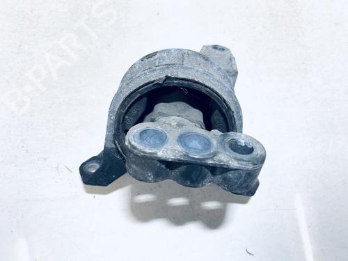 Used Engine mount Engine mount OPEL ZAFIRA A MPV (T98) 2.0 DTI 16V (F75) (101 hp) 33061860 33061860