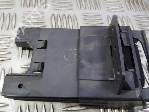 Used Cup/Object holder Cup/Object holder NISSAN CUBE (Z11) 1.4 (98 hp) 35688973 35688973