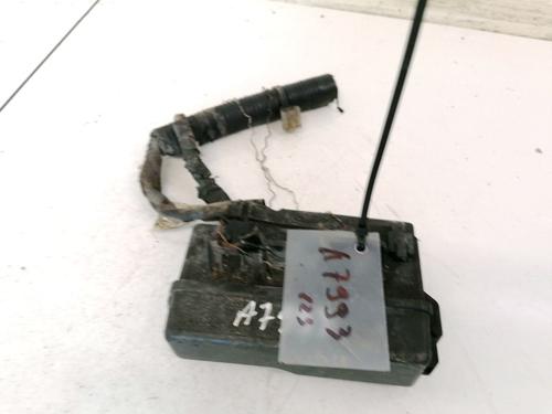 Fuse box TOYOTA AVENSIS (_T25_) 1.8 VVT-i (ZZT251_, ZZT251R) | BP32905570E1 - Image 3